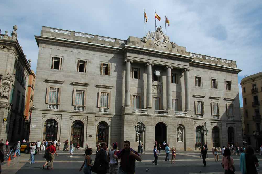 Barcelona - Ayuntamiento 2.jpg